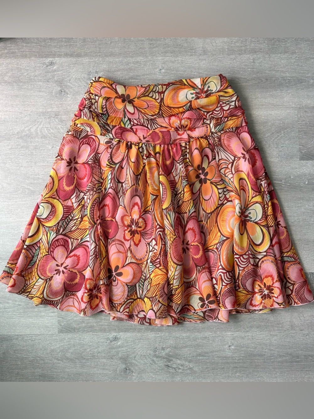 Vintage Nine & Company Y2K Style Floral Pleated Midi Skirt